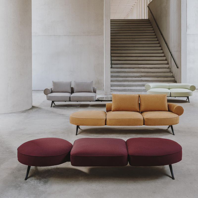 Luizet 2 Seater Sofa w/Coffee Table