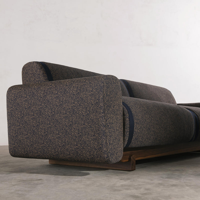 Pola Sofa