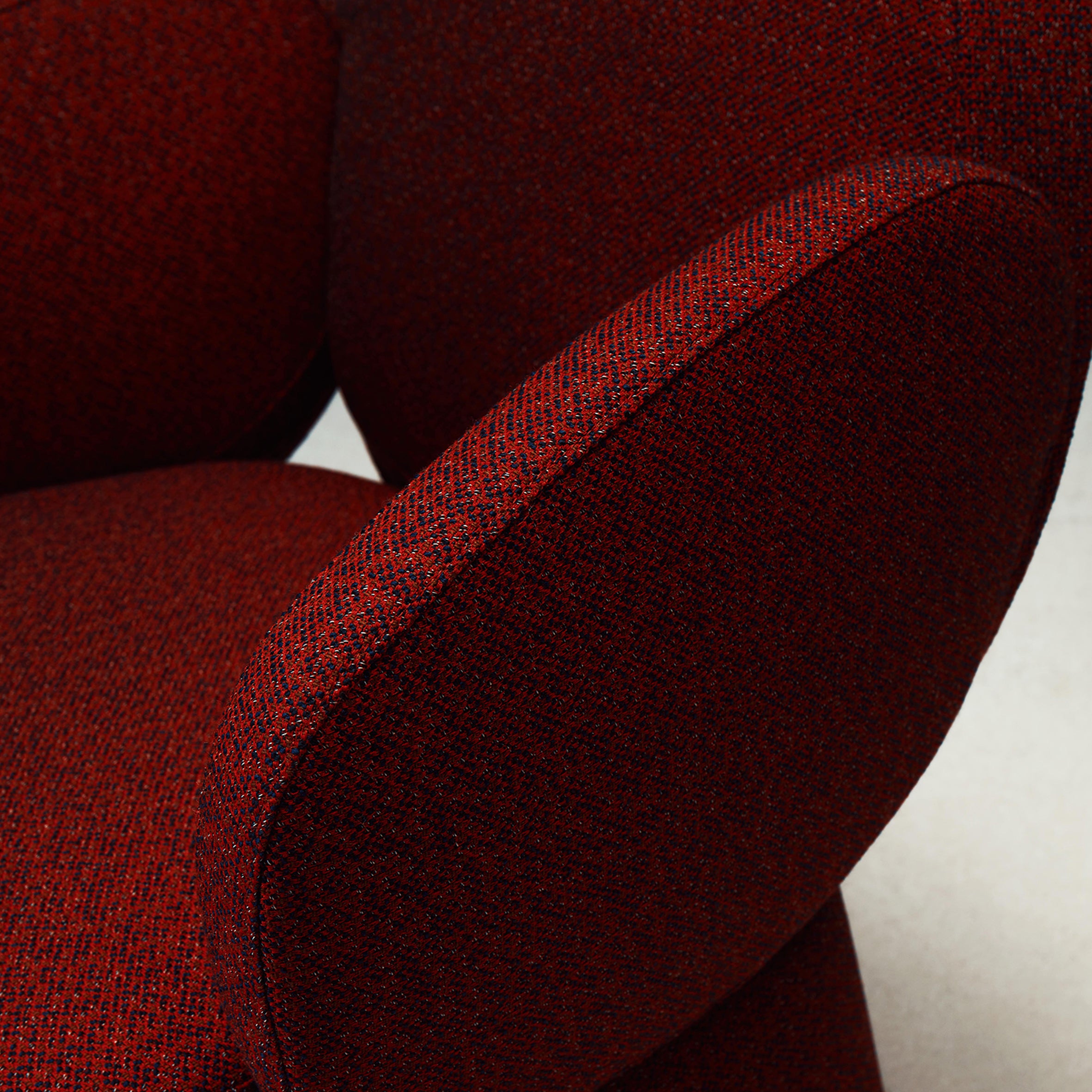 Sassi Lounge Chair