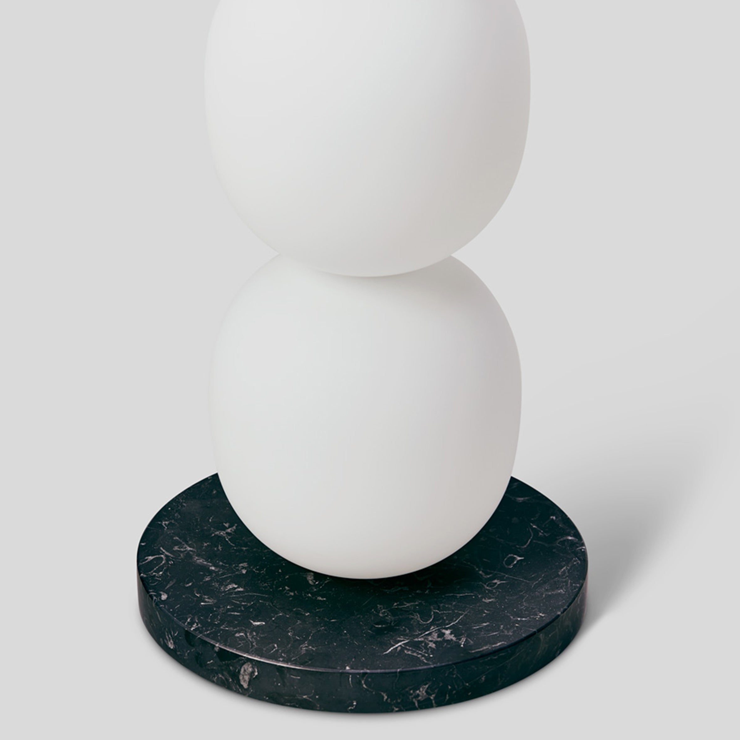 Mainkai Floor Lamp