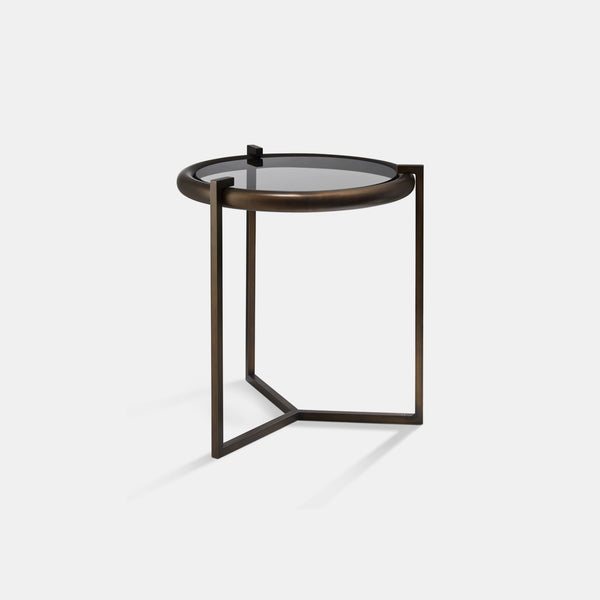 Rua Tucumã Side Table