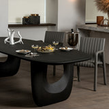 Savignyplatz Dining Table