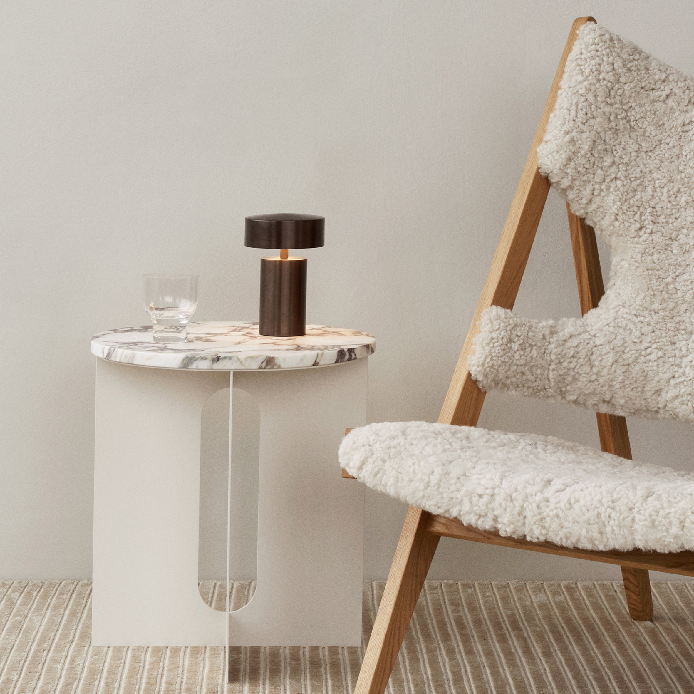 Androgyne Side Table Ø40