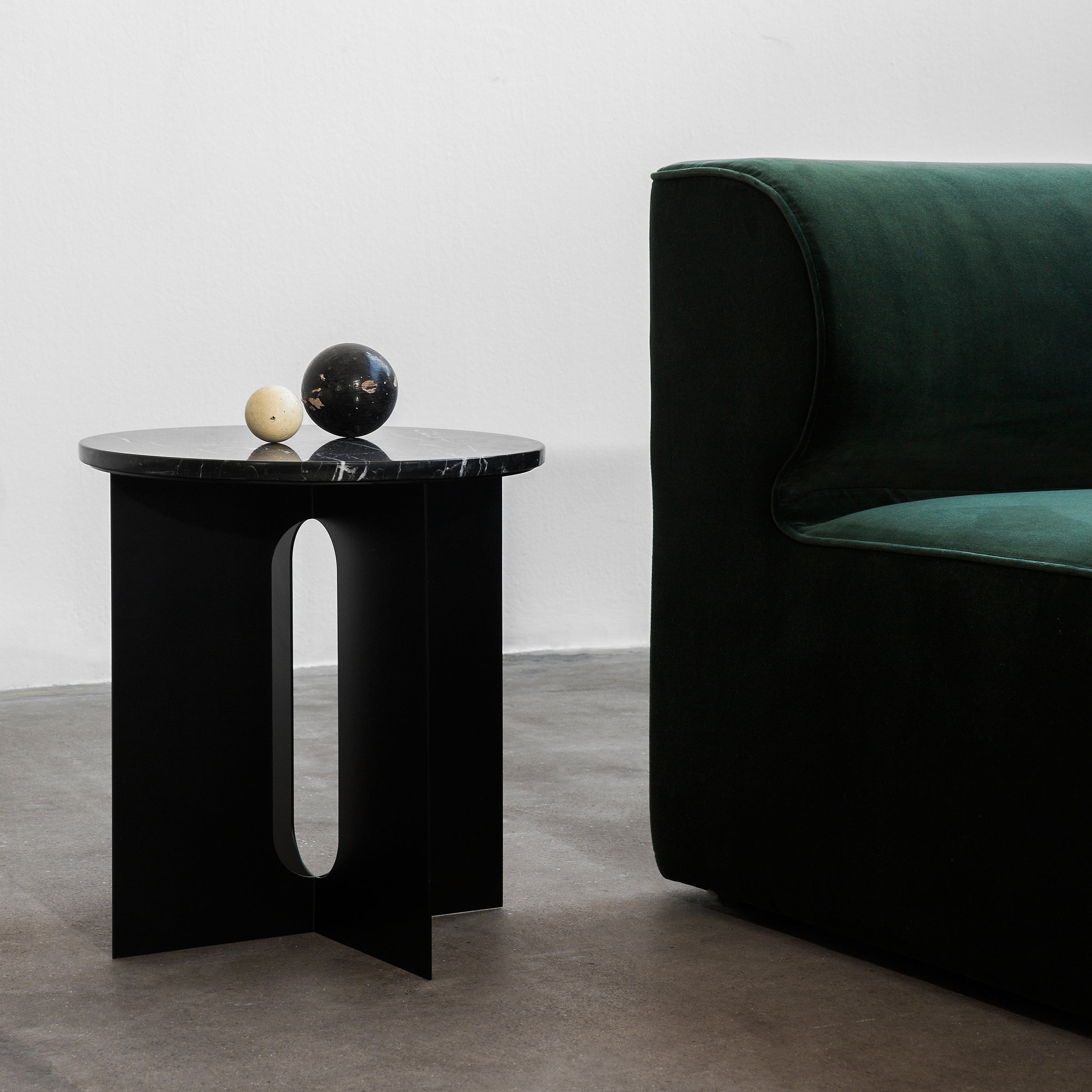 Androgyne Side Table - Monologue London