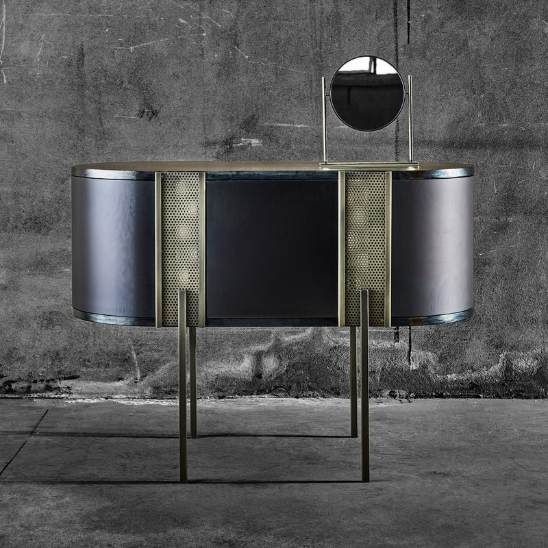 Be-Lieve Console - Monologue London