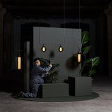 Bai Chandelier II - Monologue London
