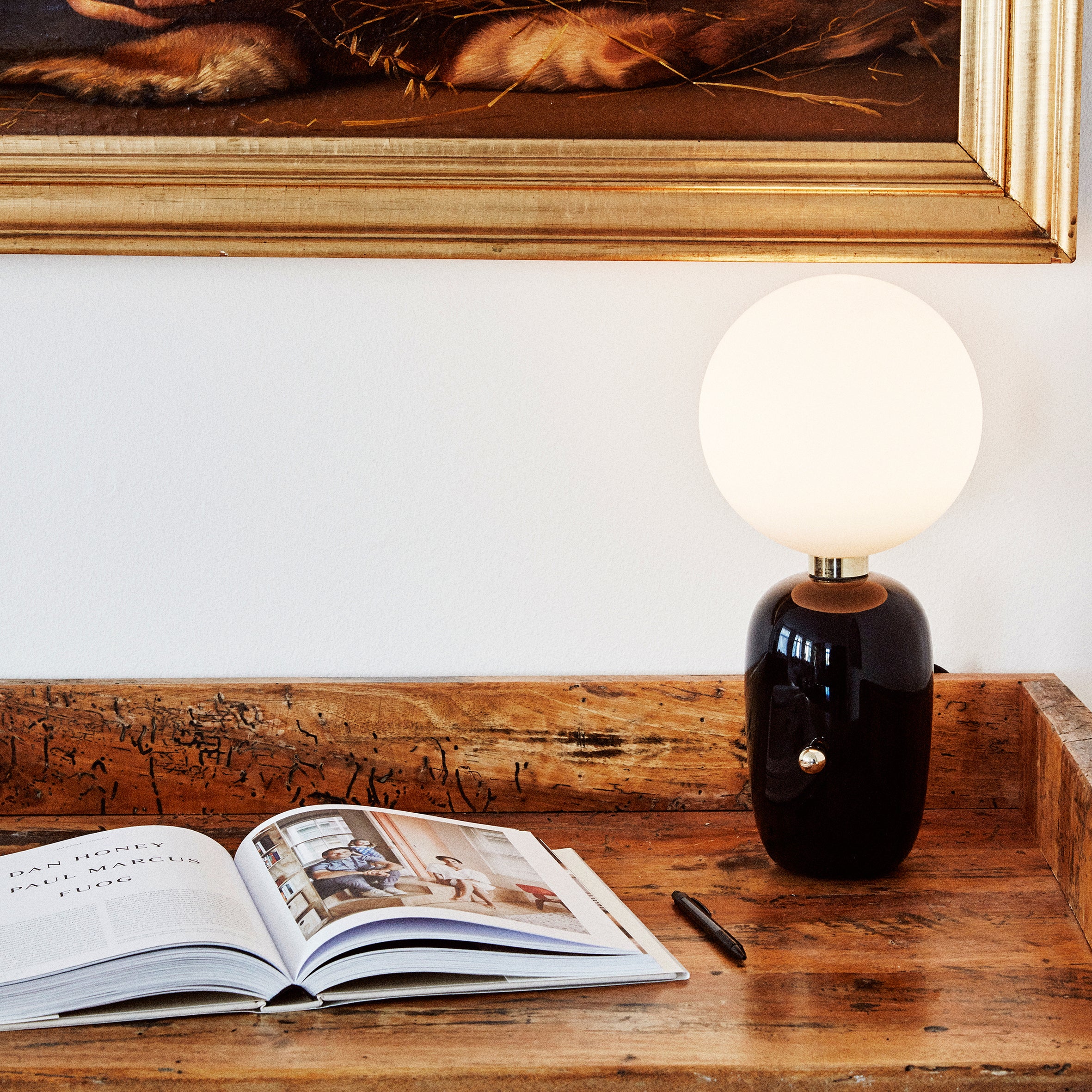 Aballs M Table Lamp