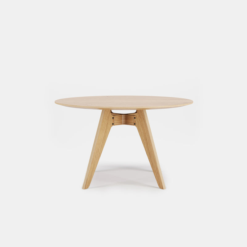 Lavitta Round Table