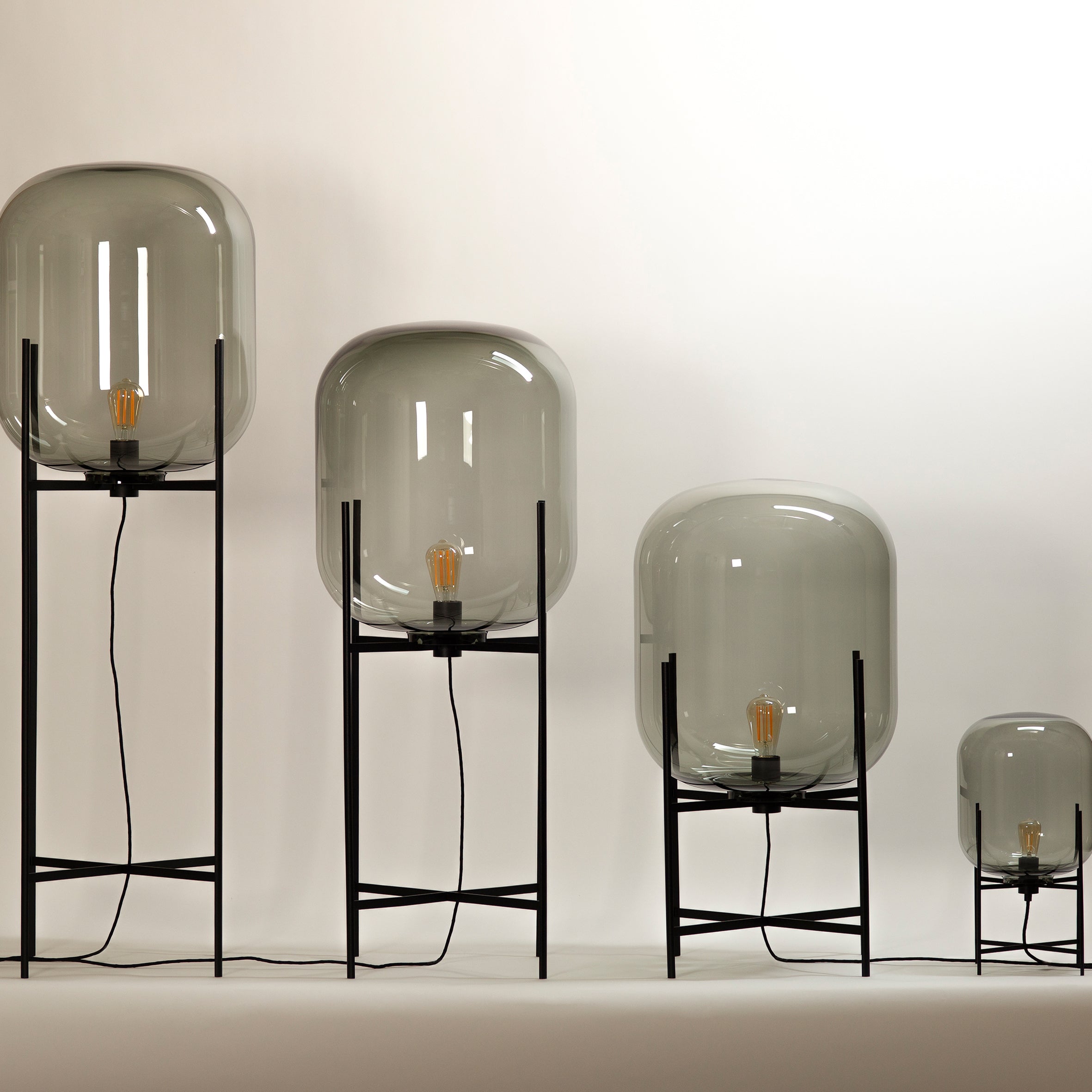 Oda Table Lamp