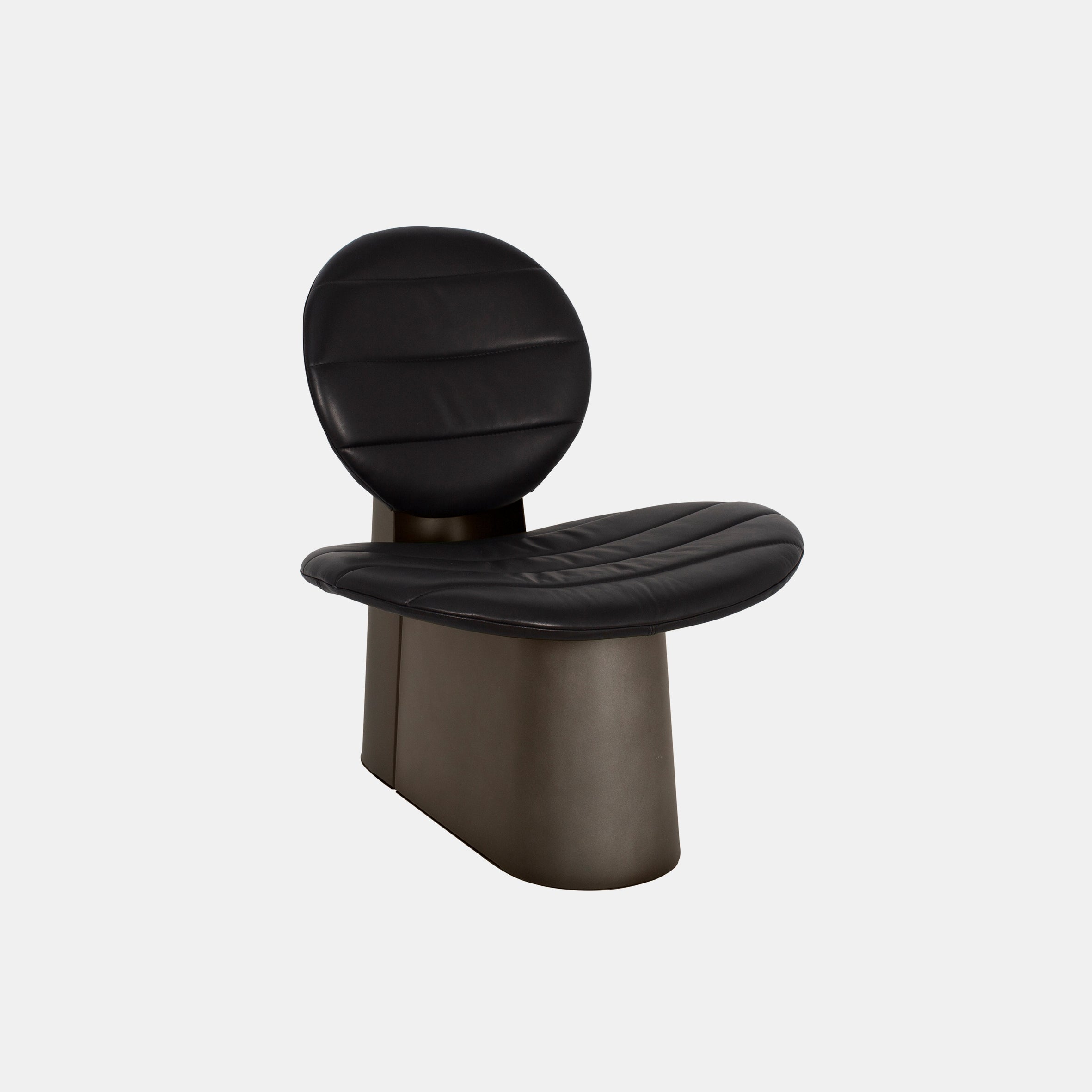 Pilota Lounge Chair
