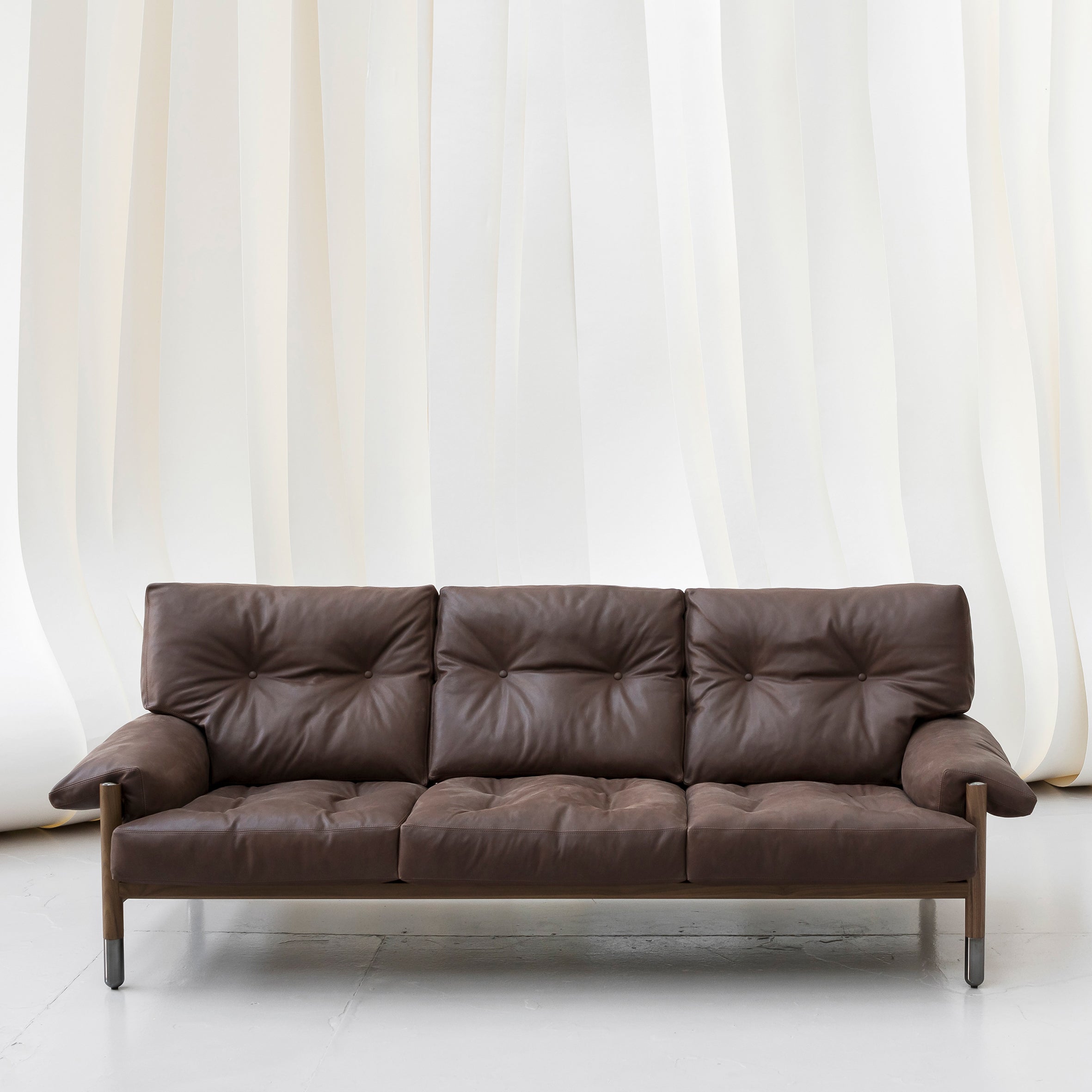 Sella Sofa - Monologue London