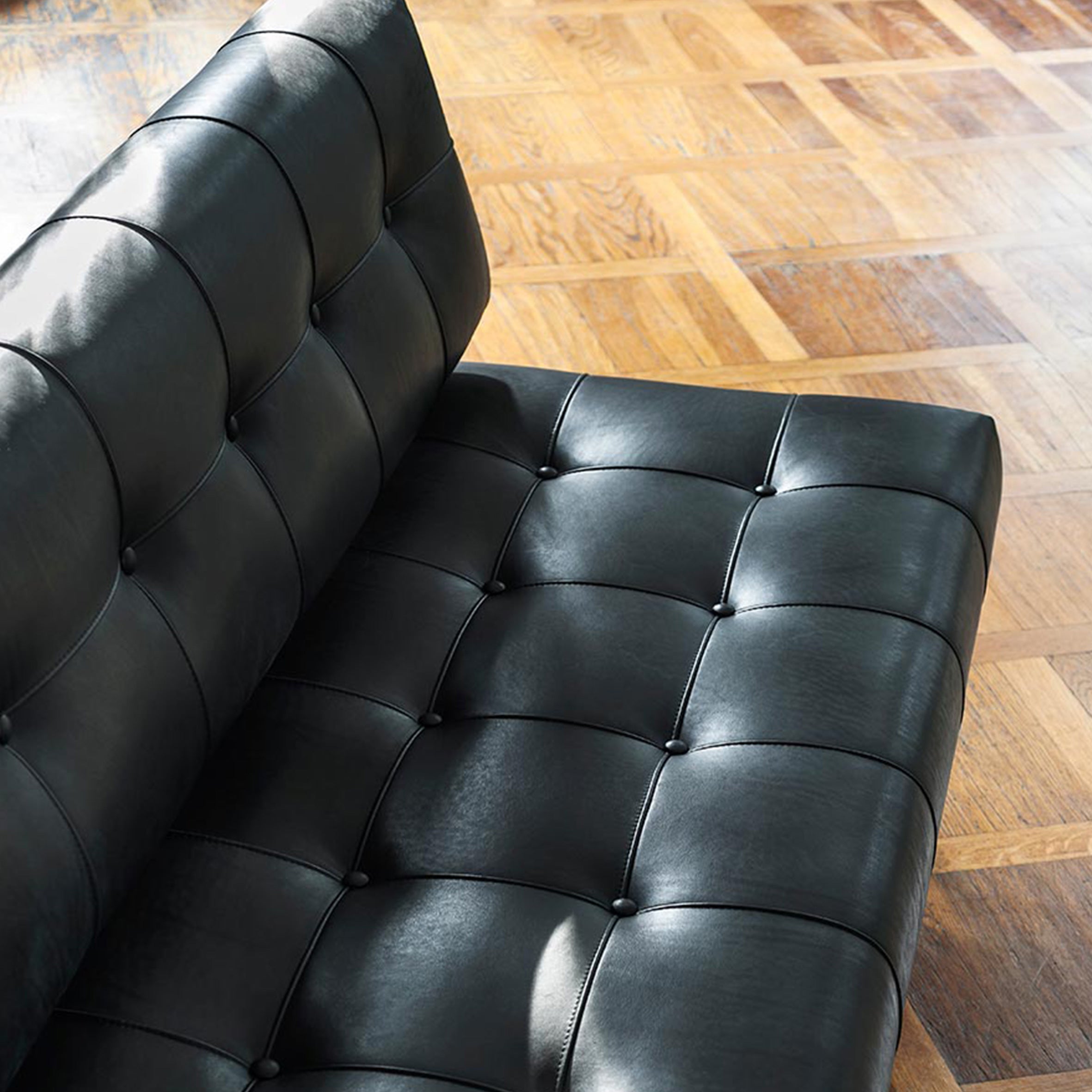 Oliver Sofa - Monologue London