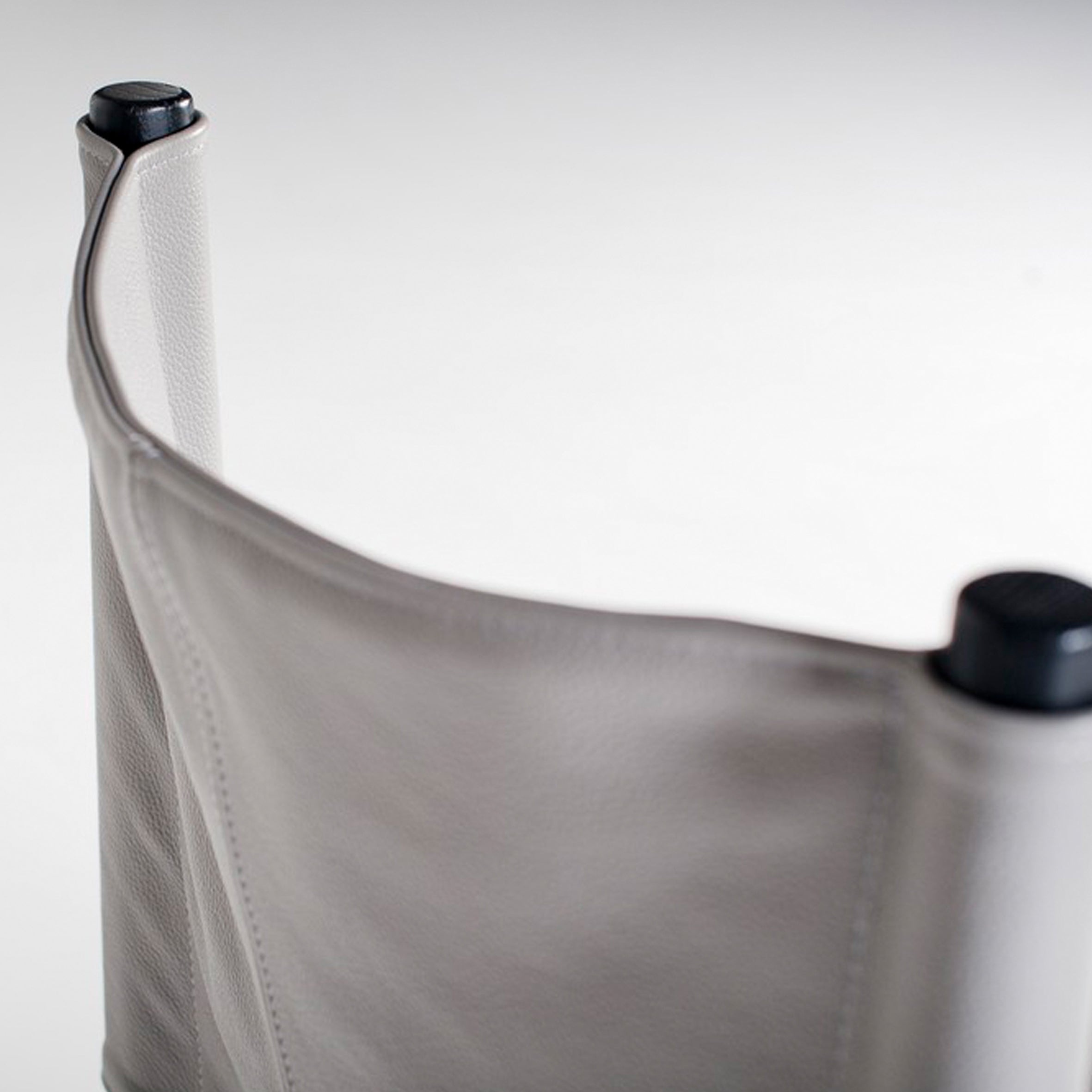 Abi Chair