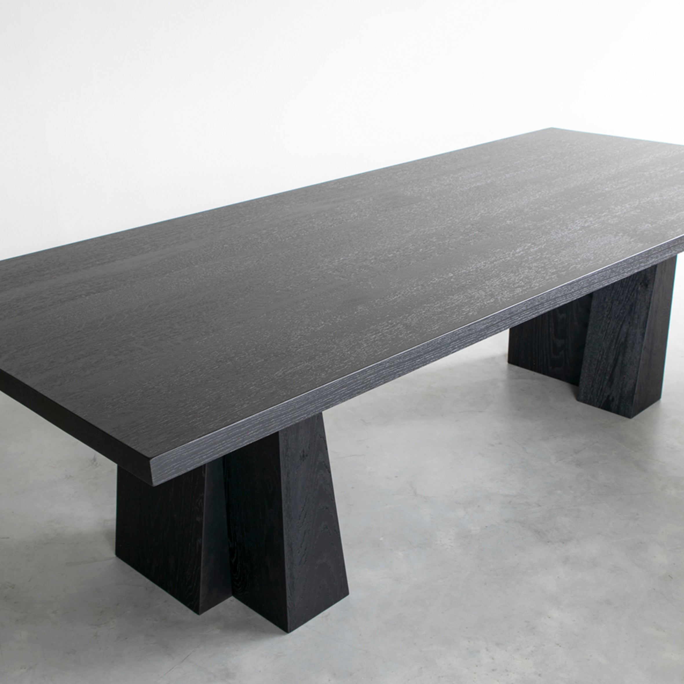 Eli Dining Table