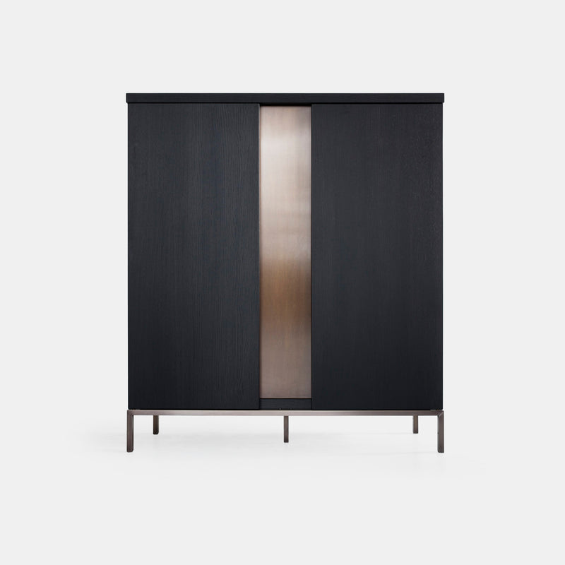 Nota Bene Cabinet