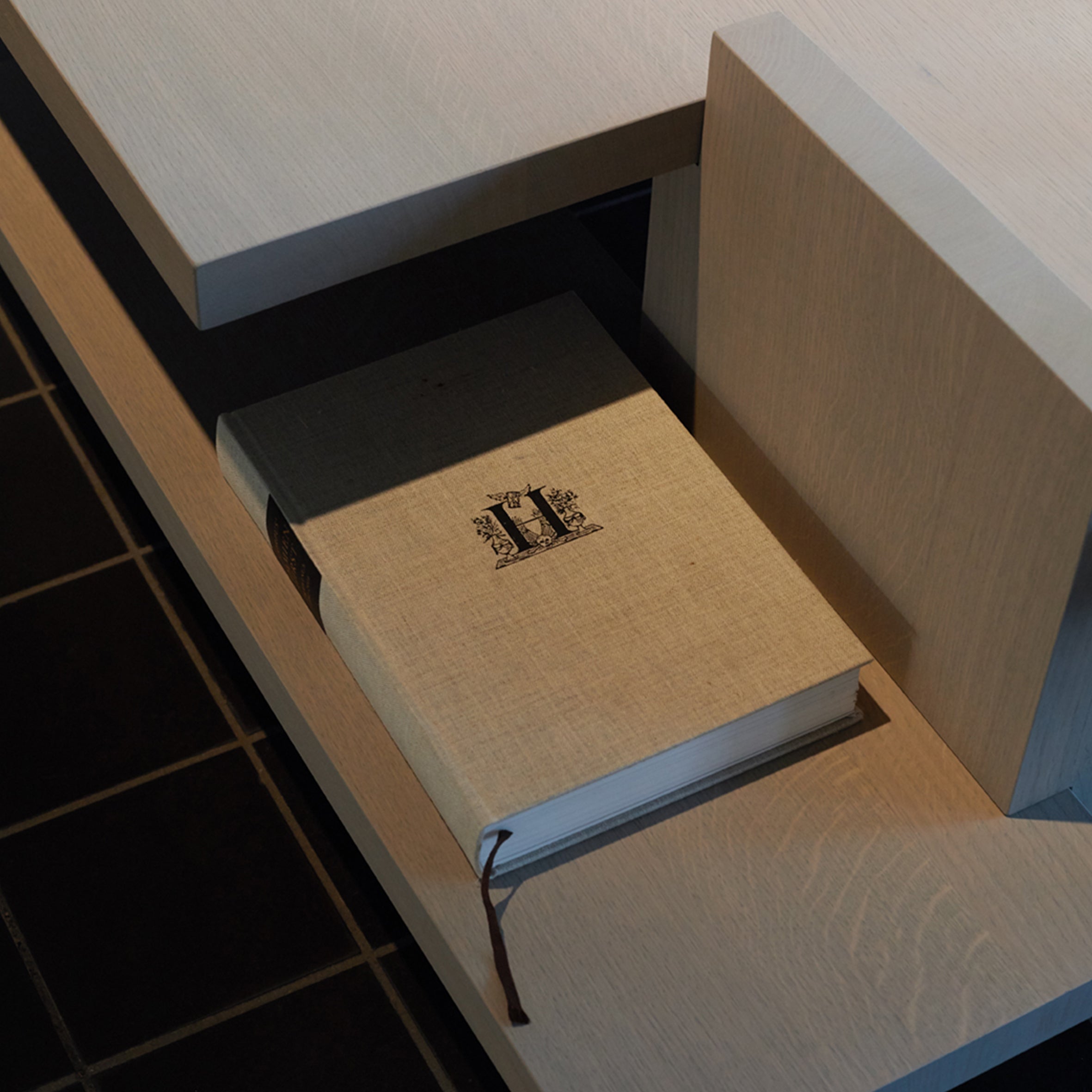 Stijl Coffee Table