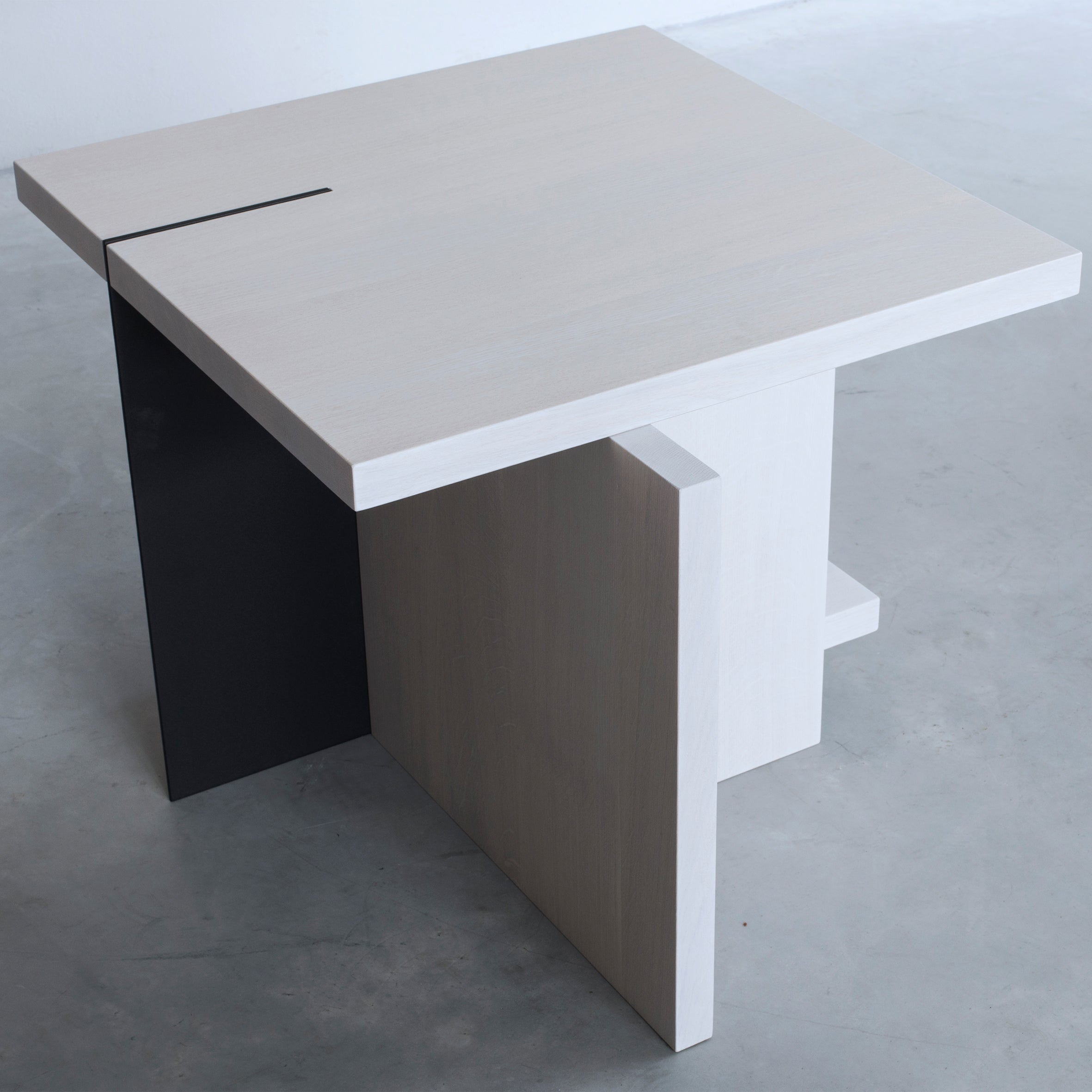 Stijl Side Table