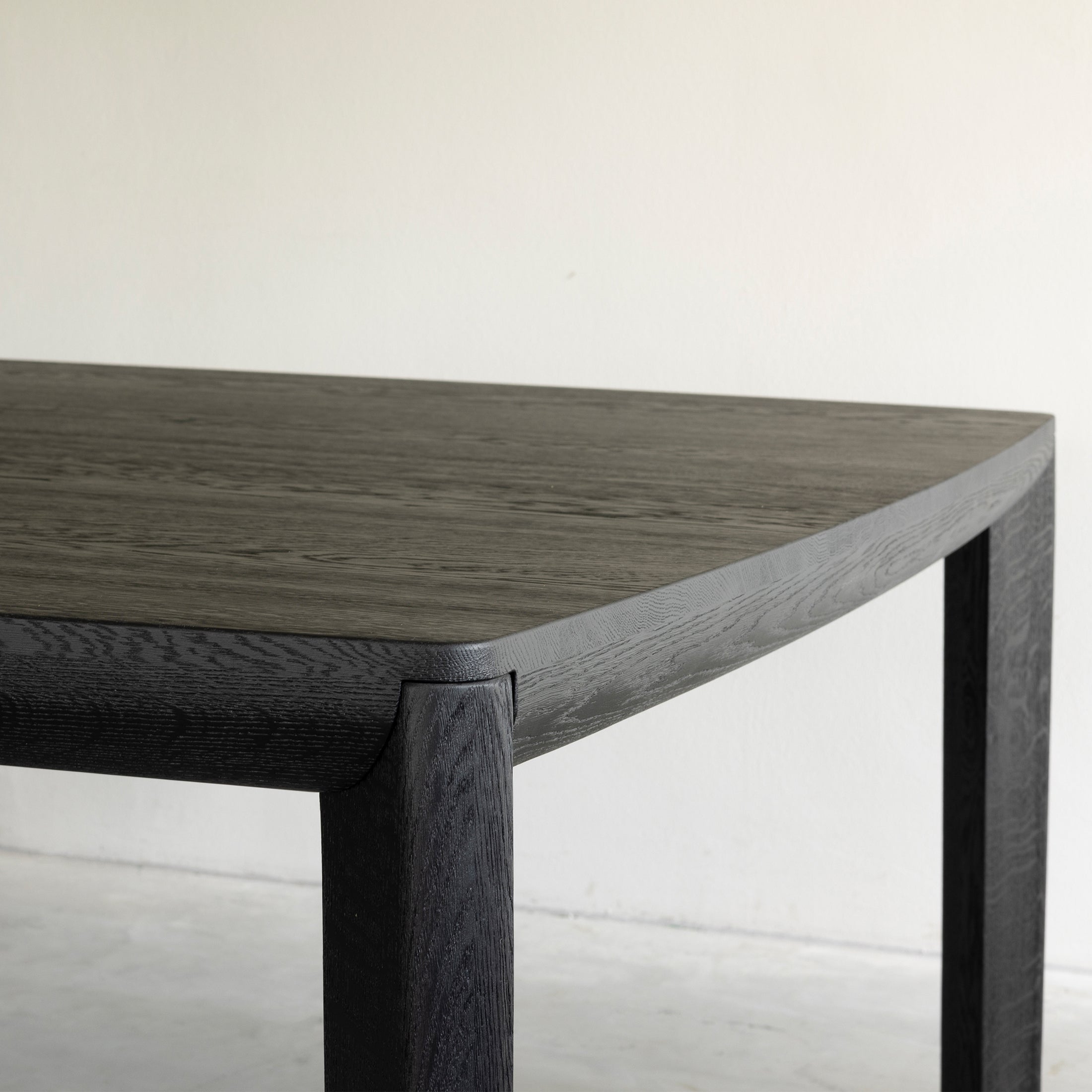 Symbiosis Dining Table | Van Rossum | Monologuelondon.com