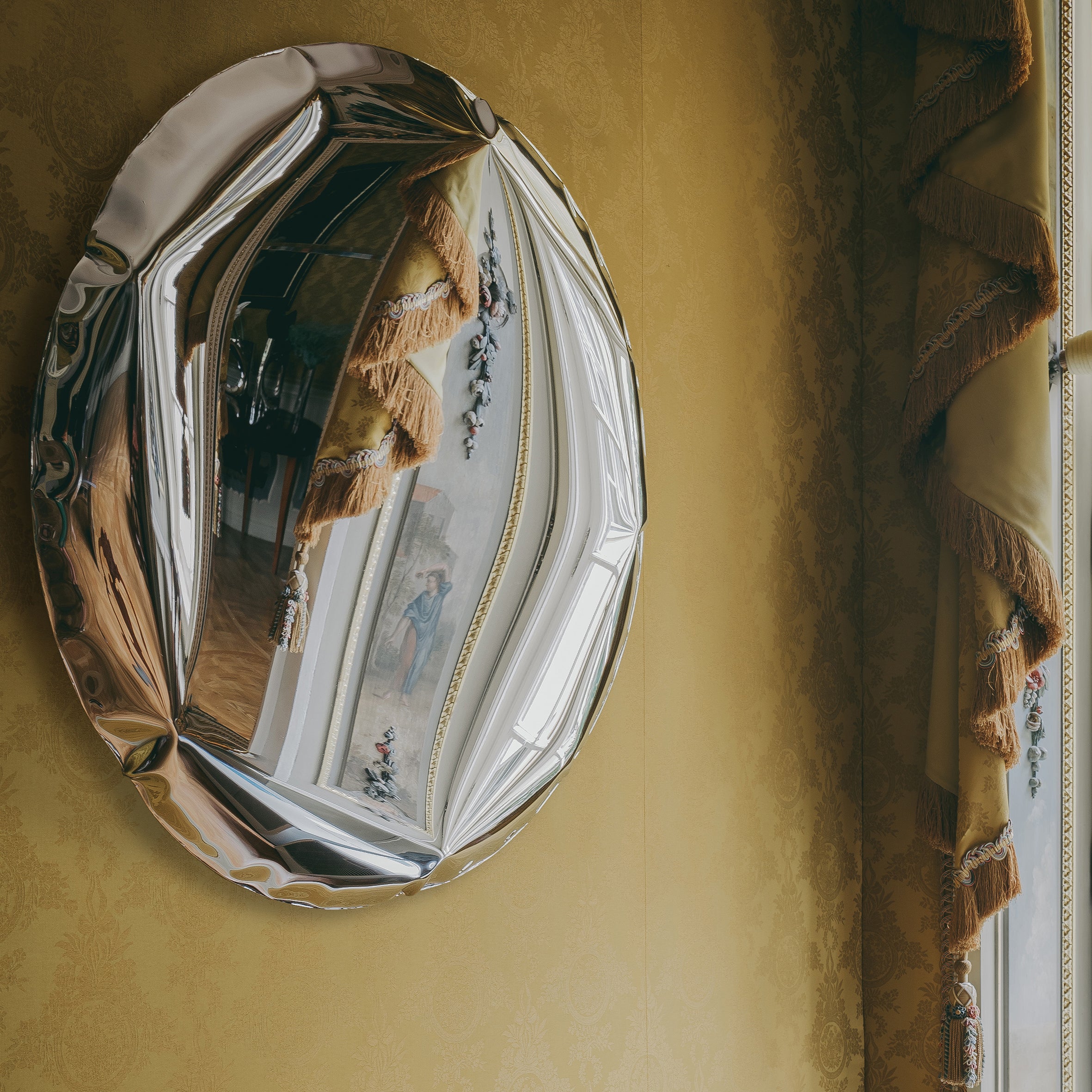 Oko Mirror